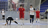 «Славстрой» одержал трудную победу в чемпионате Тюмени по мини-футболу