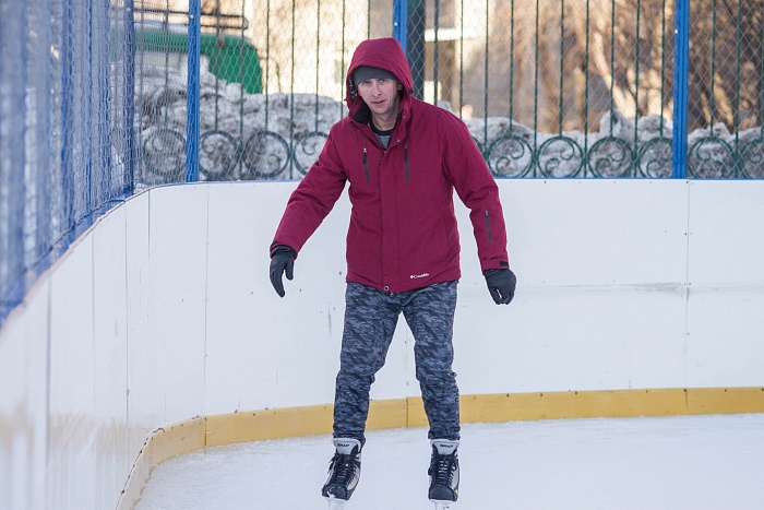 Дорогу осилит идущий, а лёд тот, кто надел коньки