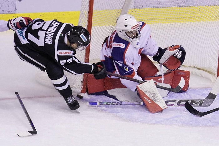 Семен Иванов 99-ю шайбу забросил, Арсений Бринкман опять точно бросил, «Рубин» 5-ю победу оформил