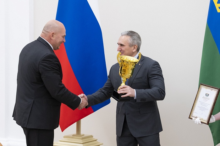 Награждение по итогам XXIII Спартакиады исполнительных и законодательных органов государственной власти Тюменской области и иных государственных органов Тюменской области