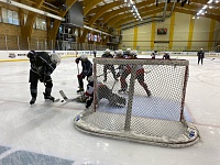 Хоккейная команда «Тюменский Легион-2011» завершила сезон крупными победами