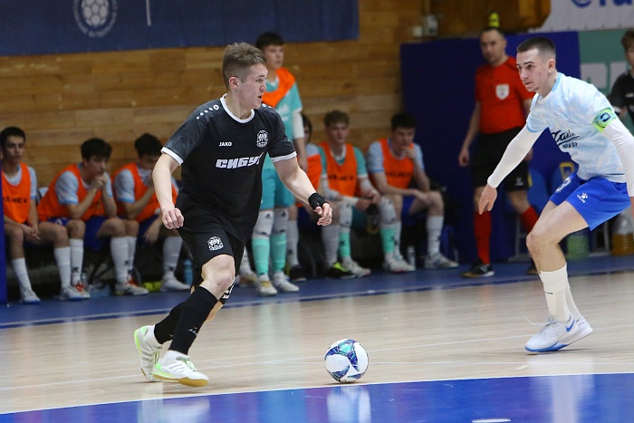 Высшая лига. "Восток". "Тюмень-дубль" - "Факел-ЮКИОР"