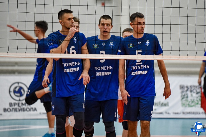 Волейболисты «Тюмени» вели 2:0 по сетам, но уступили на тай-брейке