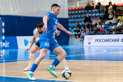 Гол Никиты Емельянова не спас сургутский «Факел» от поражения