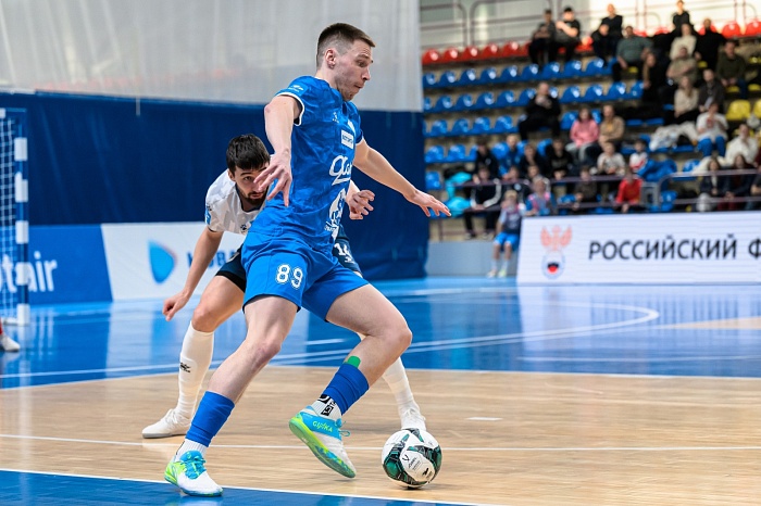 Гол Никиты Емельянова не спас сургутский «Факел» от поражения