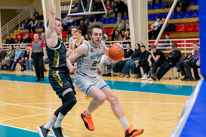 Тобольский БК «Нефтехимик» дома сразится с «Десной» из Брянска