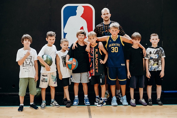 За «Оранжевым мячом», или Как выбрать спортивную секцию для ребёнка