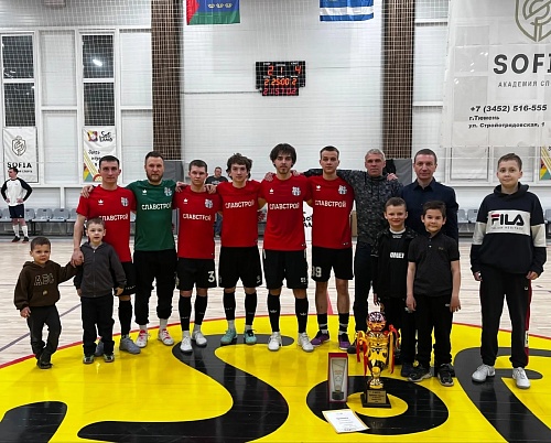 «Славстрой» добыл городскую бронзу