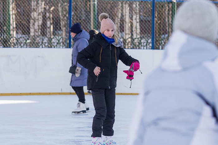 Дорогу осилит идущий, а лёд тот, кто надел коньки