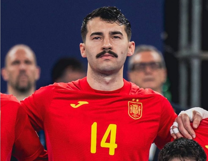 Судьба золота чемпионата Европы по футзалу определится сегодня