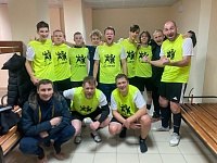 Голы Дмитрия Зарвы и Сергея Кошелева принесли футзальную победу над «Славными парнями»