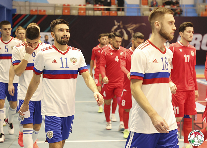 Комментатор «Матч ТВ» Борис Аболин и бывший игрок мини-футбольного клуба «Тюмень» Иван Лобков сделали прогнозы на матчи 4-го тура PARI-Суперлиги