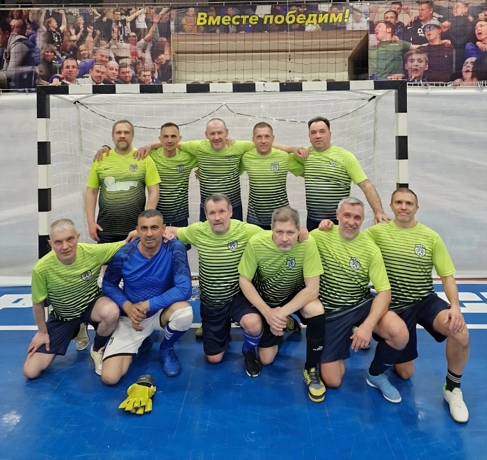 «Горожане» удачно начали футзальный турнир среди ветеранов