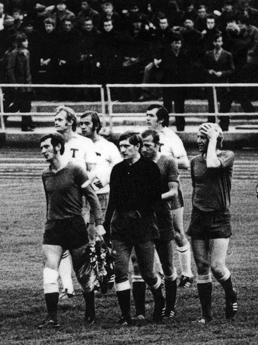 Ушёл из жизни бывший игрок тюменского «Нефтяника» Юрий Южаков