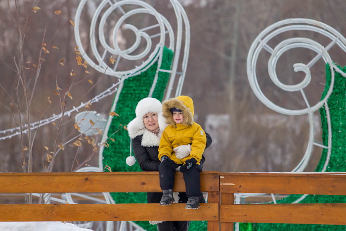 Сравниваем самые большие ледовые катки в Тюмени: у Моста влюблённых, у «Конторы пароходства», у рынка «Михайловский», в экопарке «Затюменский»