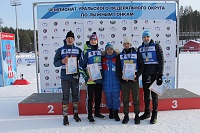 Женская и мужская сборные Тюменской области по лыжным гонкам берут золото на чемпионате УрФО