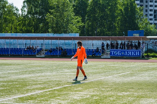 Областное дерби в Тобольске завершилось вничью