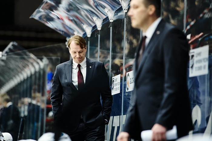 Главный тренер хоккейного «Рубина» Константин Фаст: «Закономерны были и ничья, и овертайм, и буллиты»