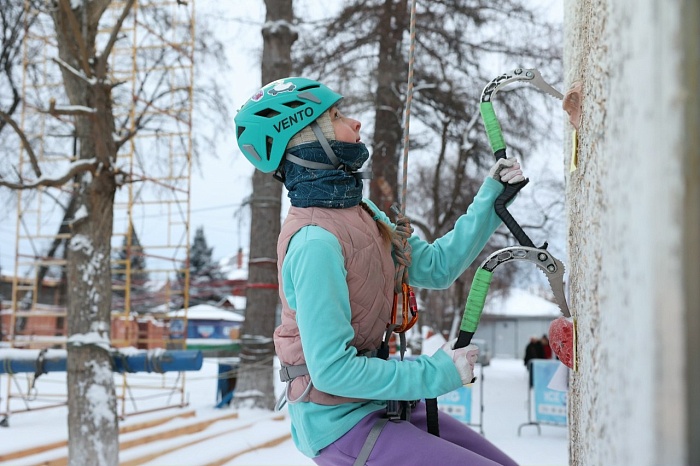 Суровые сибирские морозы нипочем тюменским альпинистам