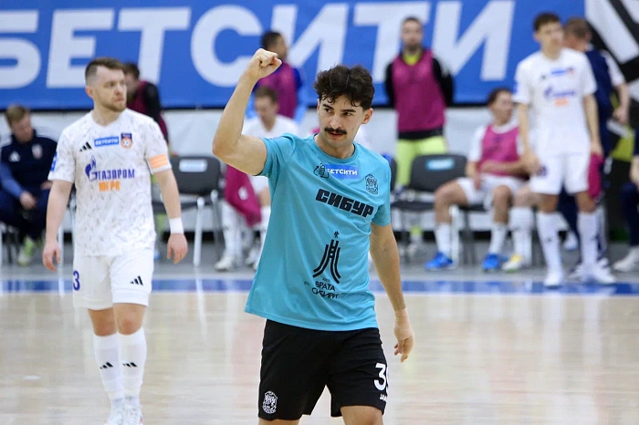 Игрок футзального клуба "Тюмень" Хесус Гордильо: "Поначалу я был удивлён стилем игры в Суперлиге"