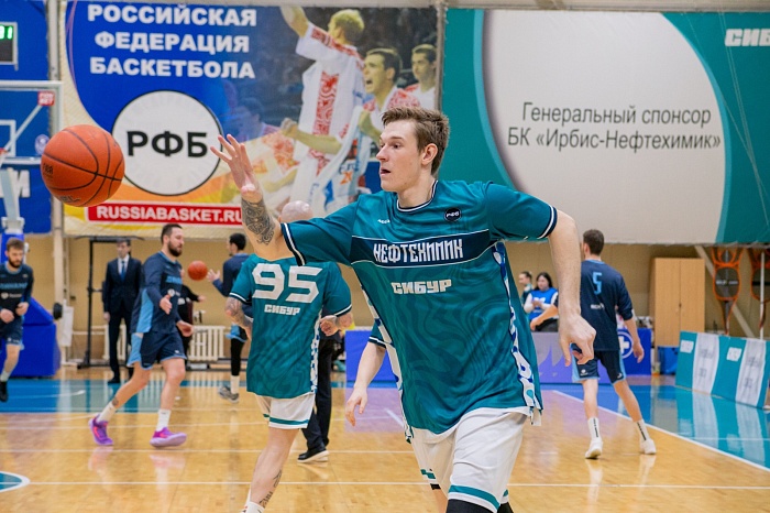 Чемпионат России баскетбольный «Нефтехимик» начнёт домашними играми с челябинцами