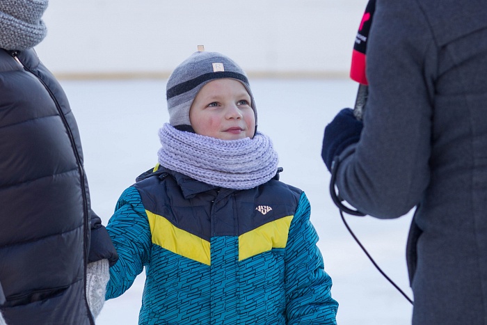 Дорогу осилит идущий, а лёд тот, кто надел коньки