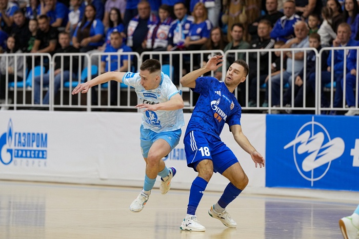 Игрок футзального клуба «Факел» Никита Емельянов: «В переговорах не участвовал, а потом узнал, что меня выкупили»