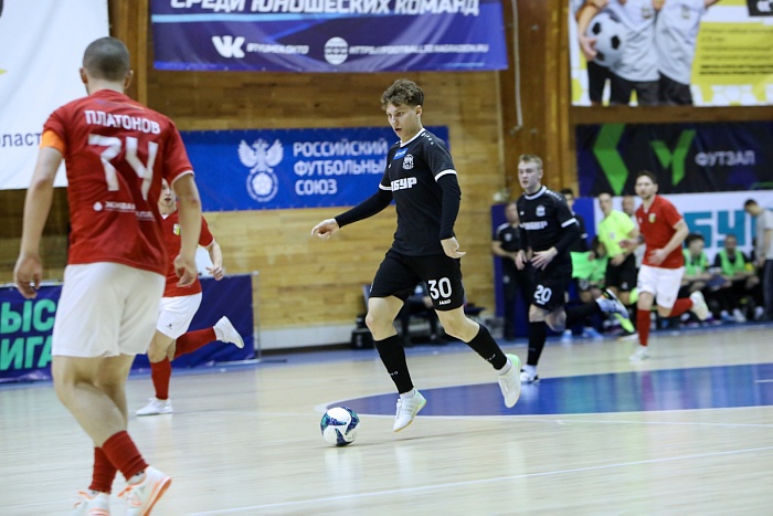 Высшая лига. "Восток". "Тюмень-дубль" - "Южный Урал"