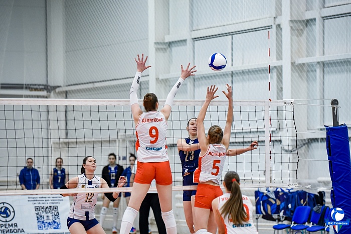 Волейболистки «Тюмени» начали домашнюю серию с поражения