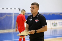 Главный тренер мини-футбольного клуба «Аят» Василий Смолин: «Данил Карпюк стал для нас своим, но хочется, чтобы он заиграл дома»