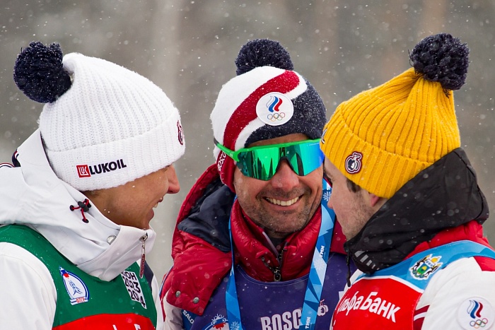 ФЛГР объявила состав сборной России по лыжным гонкам: те же группы тренеров, но с минимальными изменениями. Самая большая и звёздная команда у Егора Сорина