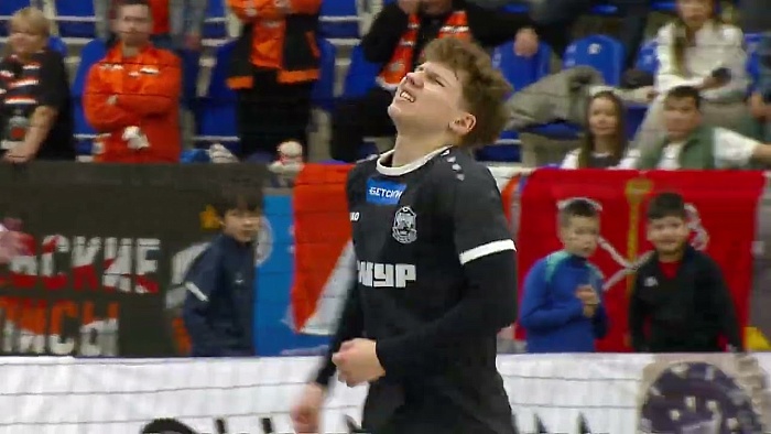 Обзор матча БЕТСИТИ Суперлиги: "Тюмень" - "Кристалл" (5:2)