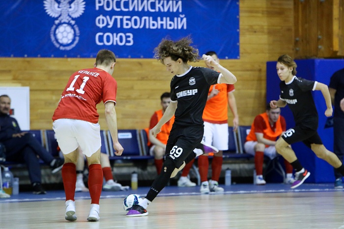 Высшая лига. "Восток". "Тюмень-дубль" - "Южный Урал"