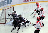 Юниорский хоккейный клуб «Тюменский Легион» обыграл соперников из Екатеринбурга
