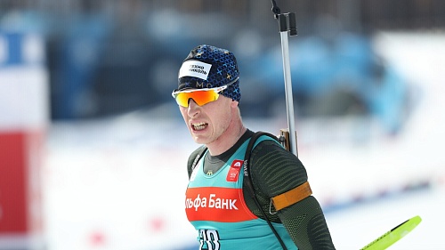 Тюменец Александр Поварницын добыл серебро в Кубке страны по биатлону
