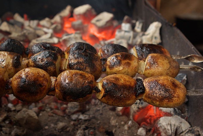 Спорт и еда: звёзды биатлона, Смольский, Лазовский, Сола, Латыпов, Поварницын, Резцова, Шевнина и другие рассказывают о своих кулинарных предпочтениях