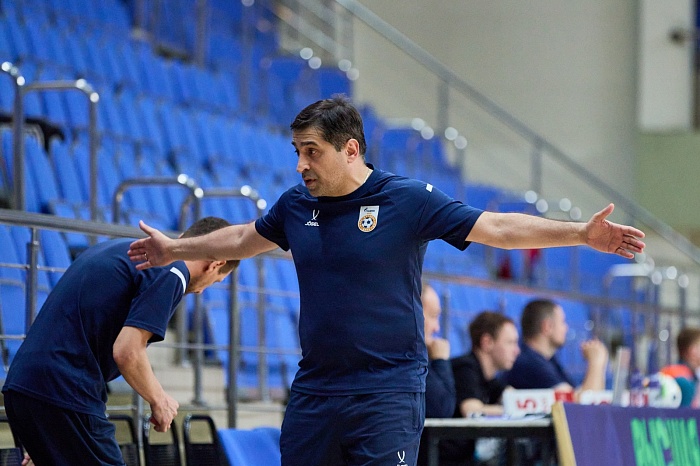 Известный вратарь Звиад Купатадзе не спас «горожан» от поражения