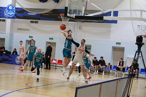 Баскетболисты тобольского «Нефтехимика» уступили в Чебоксарах