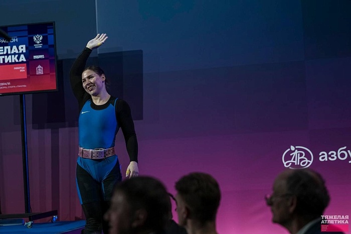 Тюменка Анастасия Анзорова выиграла Кубок России по тяжелой атлетике