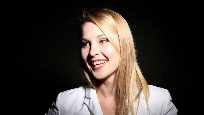 Александра Самородова: «Самый странный комплимент? Сказали, что у меня красивые коленки»