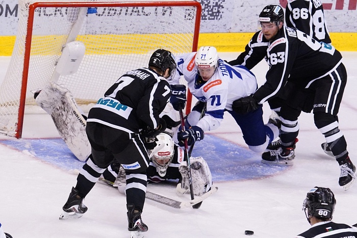 Игрок хоккейного клуба «Рубин» Семён Переляев:«Хочется начать кубковый этап с домашних матчей»