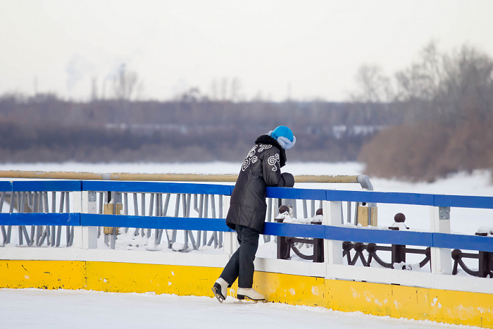 Сравниваем самые большие ледовые катки в Тюмени: у Моста влюблённых, у «Конторы пароходства», у рынка «Михайловский», в экопарке «Затюменский»