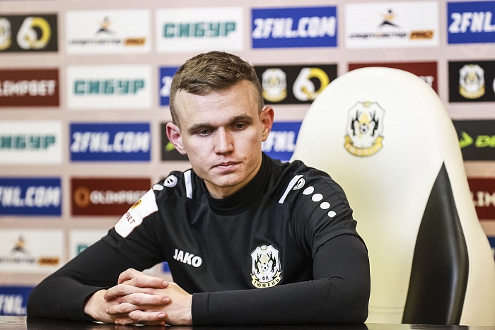 Олег Николаев