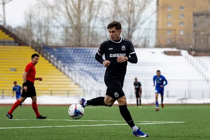 Полузащитник футбольного клуба «Тюмень» Андрей Марьянов: «Мы на правильном пути»