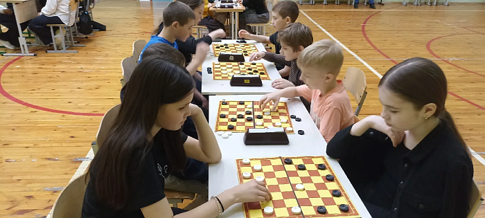 Голышмановские школьники взяли золото регионального этапа «Чудо-шашек»