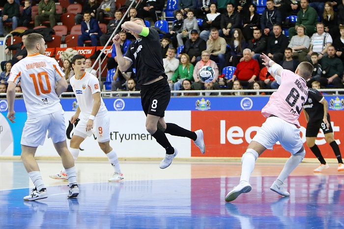 БЕТСИТИ Суперлига. "Тюмень" - "Кристалл". 14 тур. 2 матч