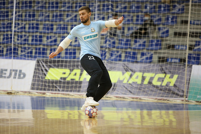 Пятикратный призёр чемпионата России по мини-футболу Сергей Логинов: «Я не вратарь в душе»