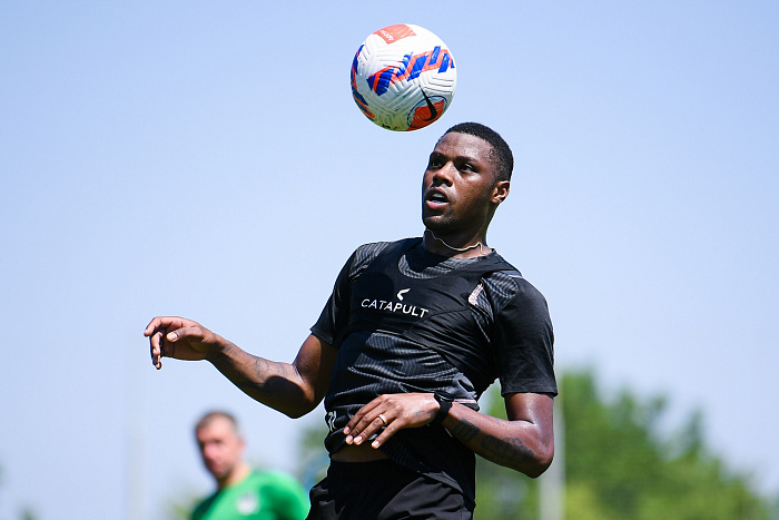 Джон Кордоба