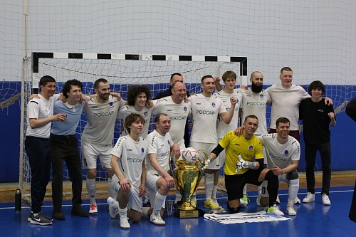 «Россар» стал чемпионом Тюмени по футзалу