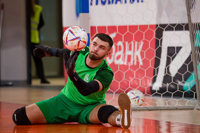 Кирилл Суханов